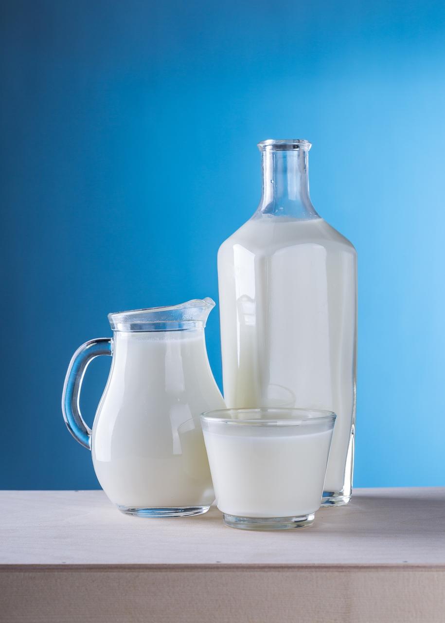 Jak jest robione mleko, które nie zawiera laktozy?